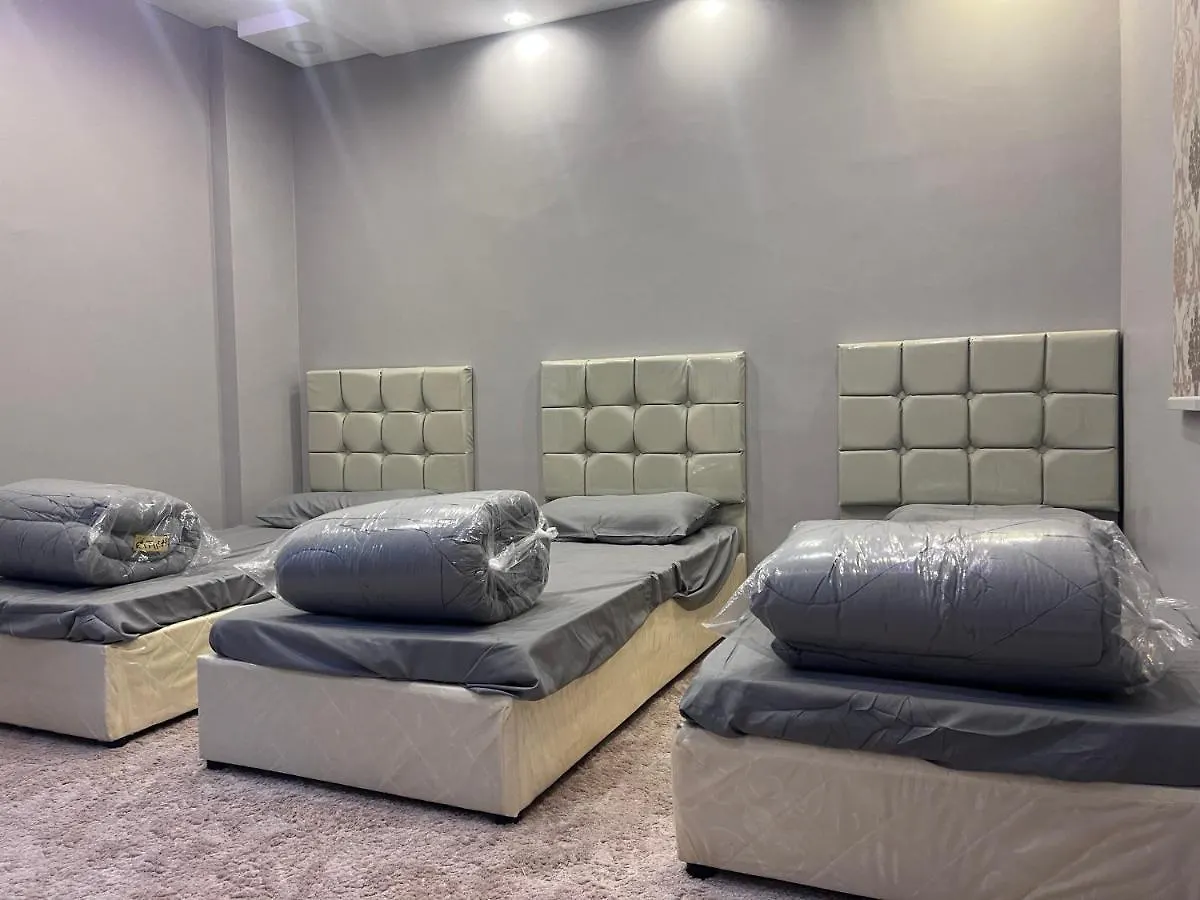 شقة نصف القمر Mecca